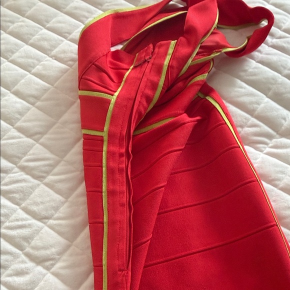 Herve Leger AUTHENTIC Red and NEON Yellow Bandage Dress - Picture 4 of 10